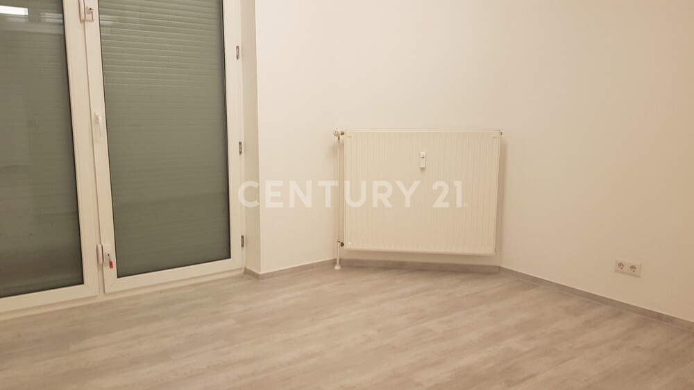 Synergien! EMS, Physio- , Ergotherapeuten, Osteopathen, Heilpraktiker 3 zimmer