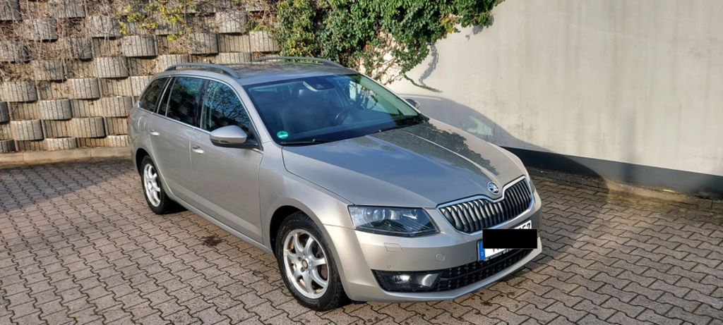 Skoda Octavia 304.000 km 14.899 &euro; Werne 59368