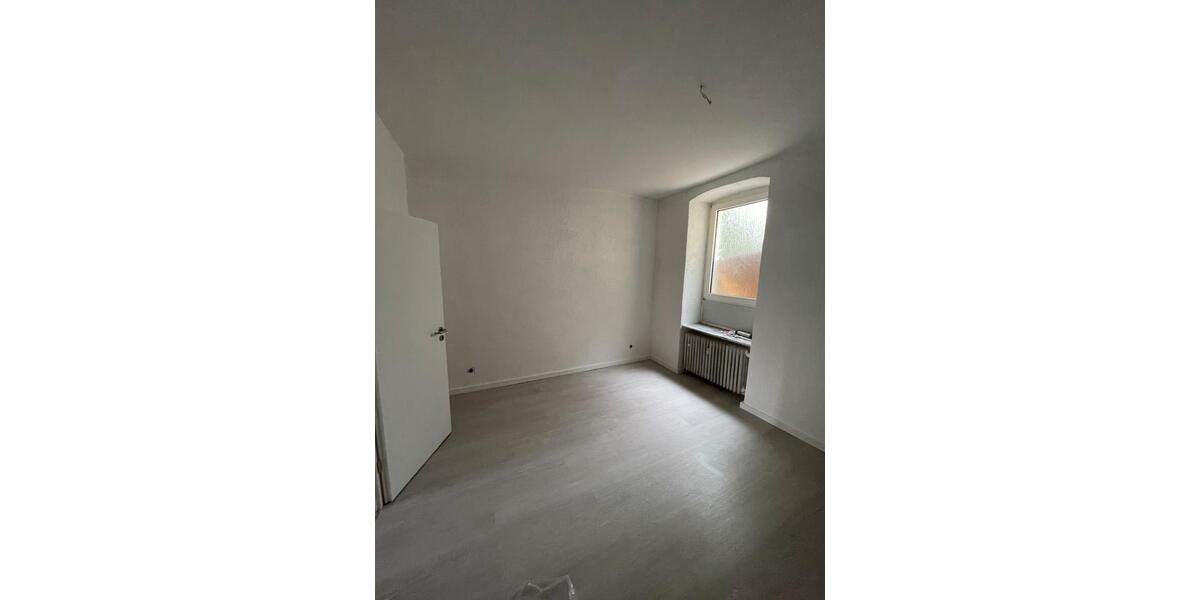 Hochparterre Hagen Hagen-Nord - 2 Zimmer, 55 m&sup2;, 440&euro; | Angebot:24222480