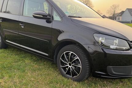 VW Touran 124.000 km 7.600 &euro; Witten 58453