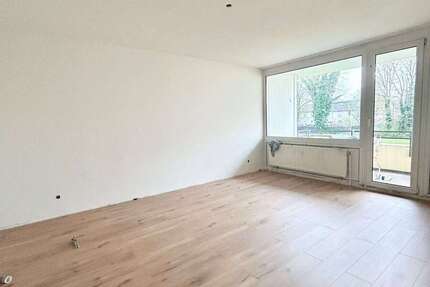 Wohnung Dortmund Germania - 4 Zimmer, 87 m&sup2;, 700&euro; | Angebot:25928258