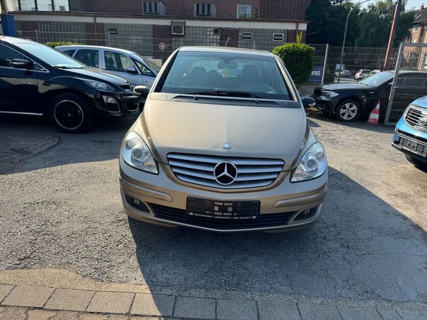 B 200