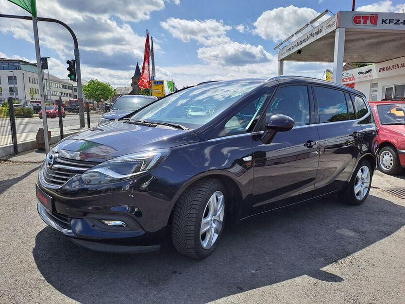 Opel Zafira 132.800 km 14.800 € Sprockhövel 45549