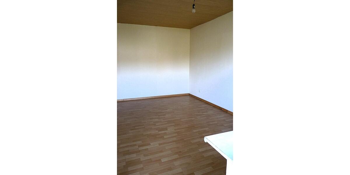 Erdgeschoßwohnung Hemer - 2 Zimmer, 63 m&sup2;, 119.000&euro; | Angebot:25547138