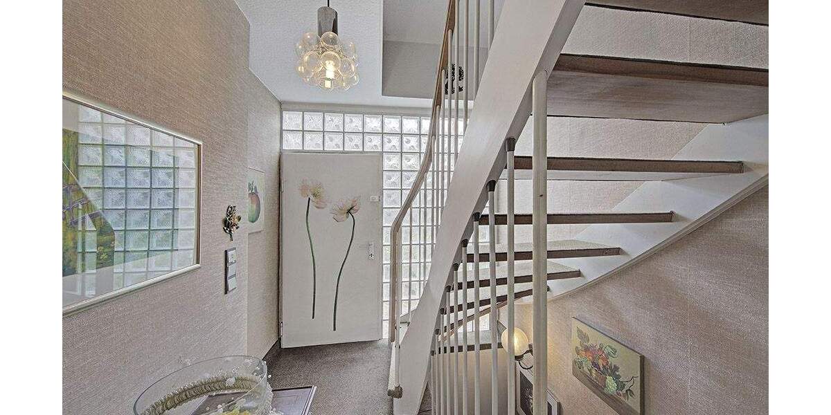 Einfamilienhaus Dortmund Aplerbeck - 7 Zimmer, 192 m&sup2;, 599.000&euro; | Angebot:25685354