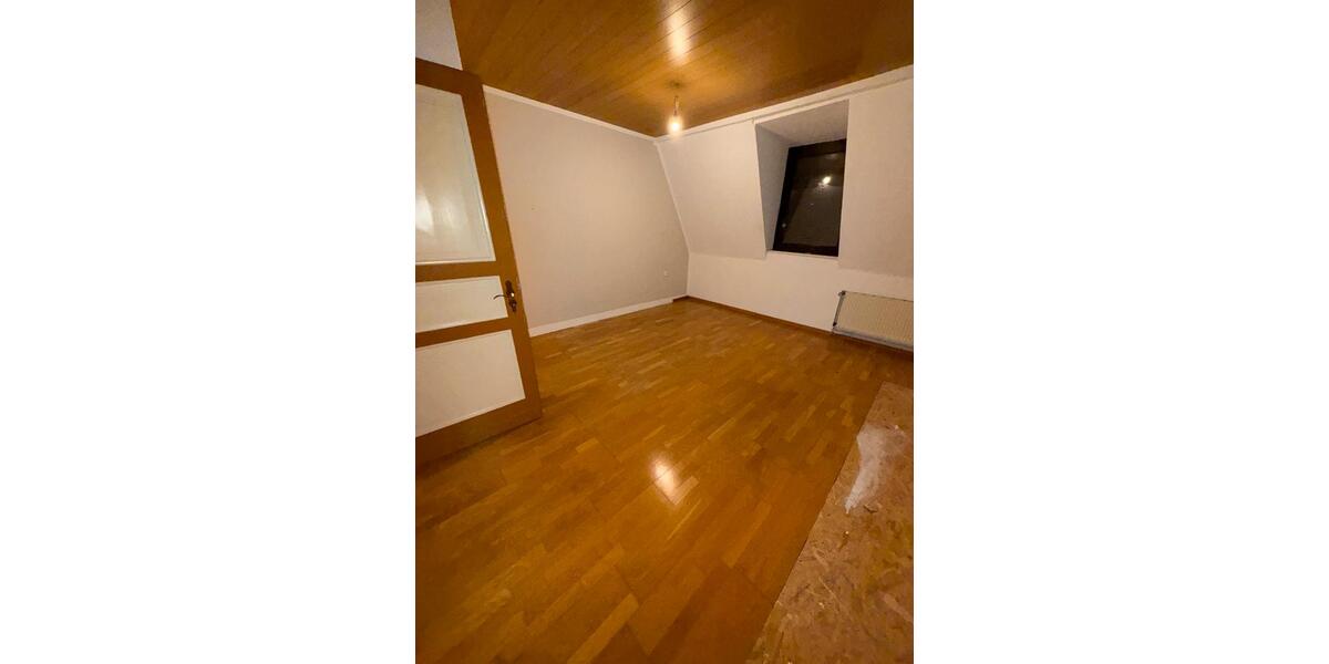 Großzügige 45-Zimmer-Wohnung in zentraler Lage von Gevelsberg 5 zimmer