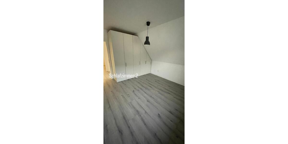 4,5-Zimmer DG-Whg. (2. OG) nahe Knappschaftskrankenhaus 4 zimmer