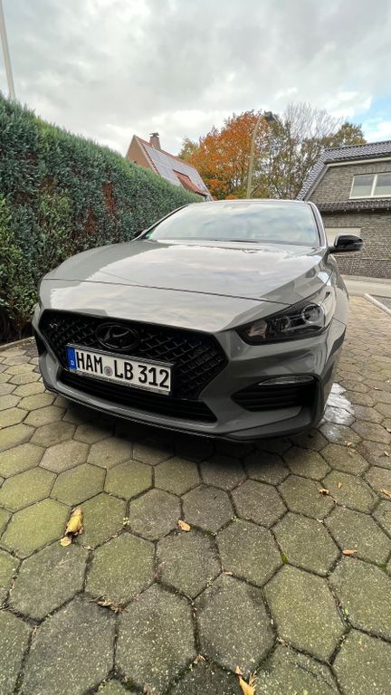 i30