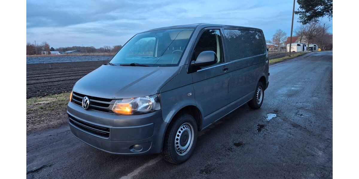 VW T5 Transporter 417.000 km 6.500 &euro; Waltrop 45731