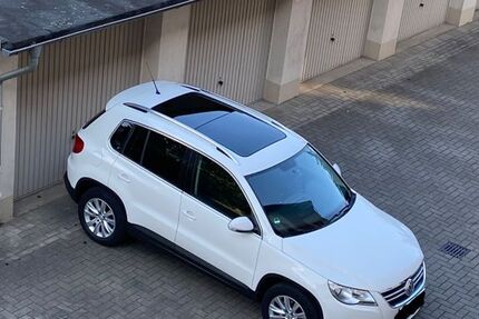 VW Tiguan 121.000 km 8.900 &euro; Herne 44651