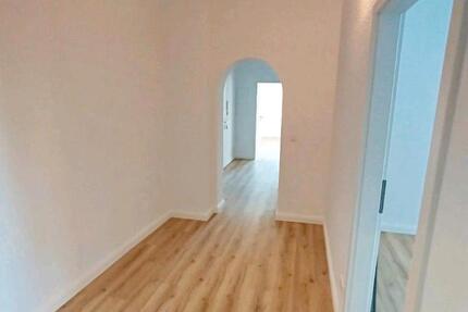 Kernsanierte Eigentumswohnung ohne Maklergebühr 3 zimmer