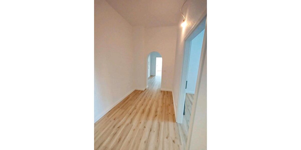 Kernsanierte Eigentumswohnung ohne Maklergebühr 3 zimmer