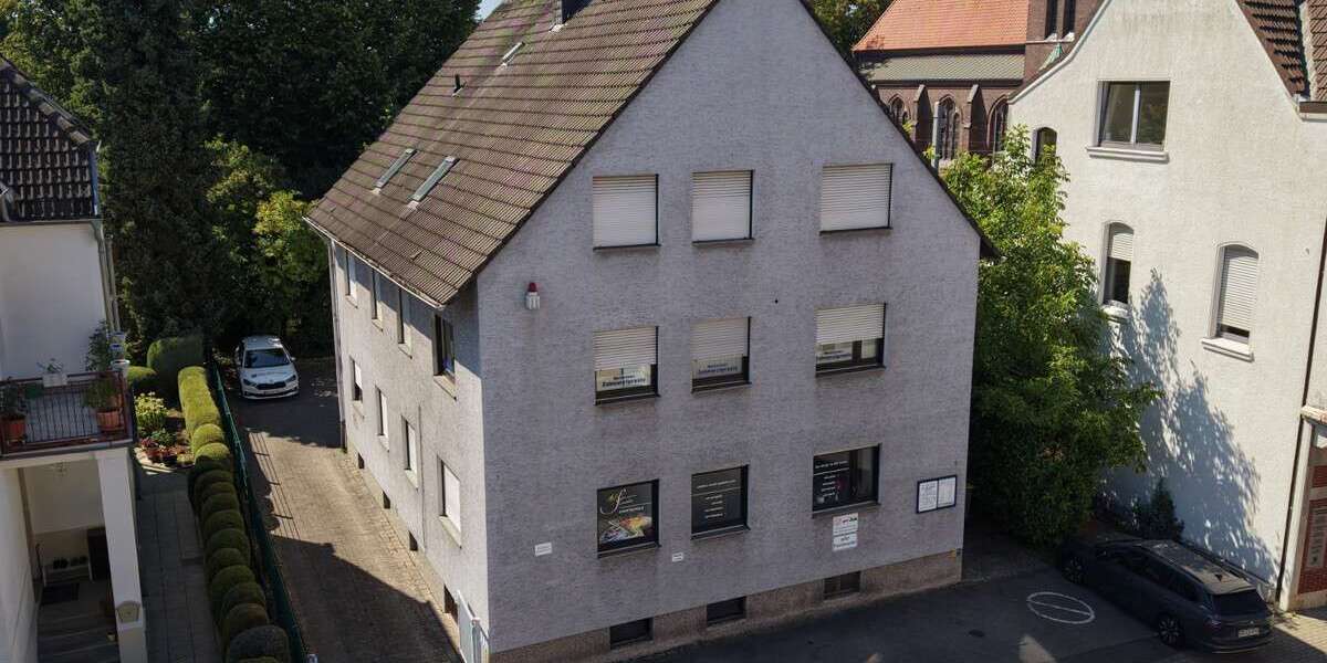Einfamilienhaus Dortmund Brackel - 20 Zimmer, 319 m&sup2;, 450.000&euro; | Angebot:27203530