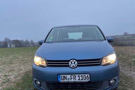 VW Touran 270.000 km 5.200 &euro; Unna 59423