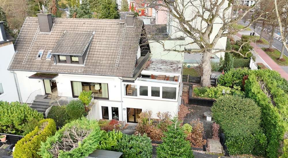 Einfamilienhaus Bochum / Weitmar Weitmar - 10.5 Zimmer, 276 m&sup2;, 830.000&euro; | Angebot:24136805
