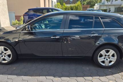 Opel Insignia 172.000 km 6.800 &euro; Dortmund 44369