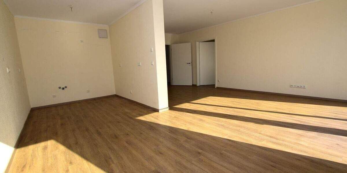 Etagenwohnung Hemer - 2 Zimmer, 83 m&sup2;, 995&euro; | Angebot:26155723