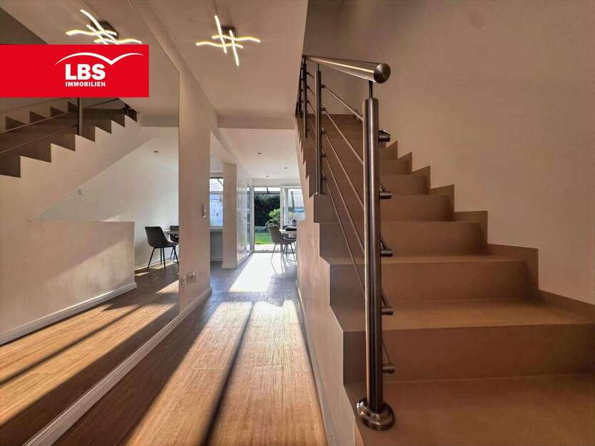 Haus zum Kaufen in Gelsenkirchen 339.500 € 85 m² 3.5 zimmer