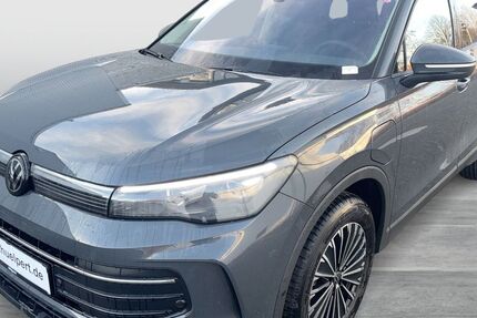 VW Tiguan 14.000 km 37.911 &euro; Dortmund 44141