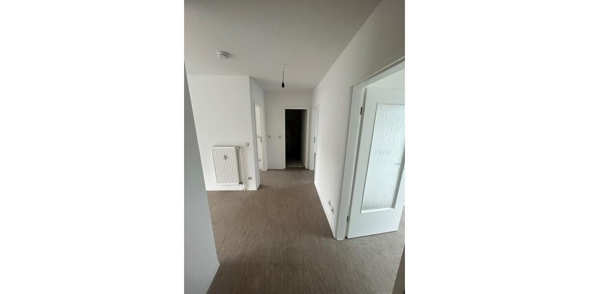 Dachgeschoßwohnung Dortmund Huckarde - 3.5 Zimmer, 66 m&sup2;, 391&euro; | Angebot:24181852