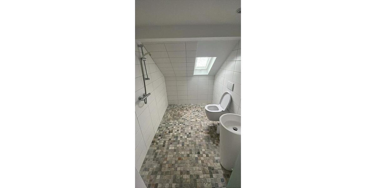 Dachgeschoßwohnung Dortmund Huckarde - 1 Zimmer, 70 m&sup2;, 700&euro; | Angebot:24363091