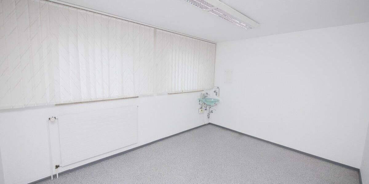 Gewerbeobjekt Gelsenkirchen / Buer Buer - 5 Zimmer, 140 m&sup2;, 1.050&euro; | Angebot:25707099