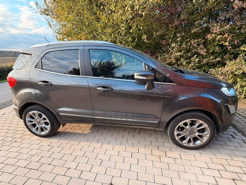 Ford EcoSport 79.300 km 10.990 € Unna 59427