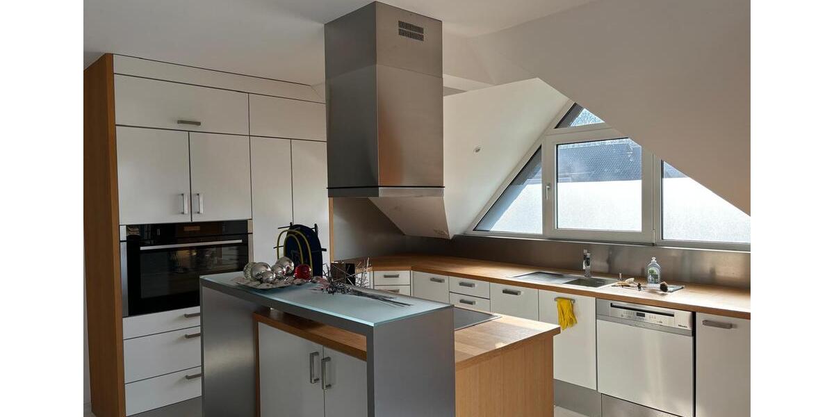 Einfamilienhaus Dortmund Hombruch - 2 Zimmer, 150 m&sup2;, 1.200&euro; | Angebot:24663604