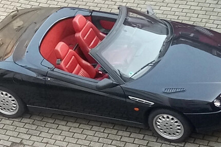 Alfa Romeo Spider 128.000 km 4.390 &euro; Herne 44623