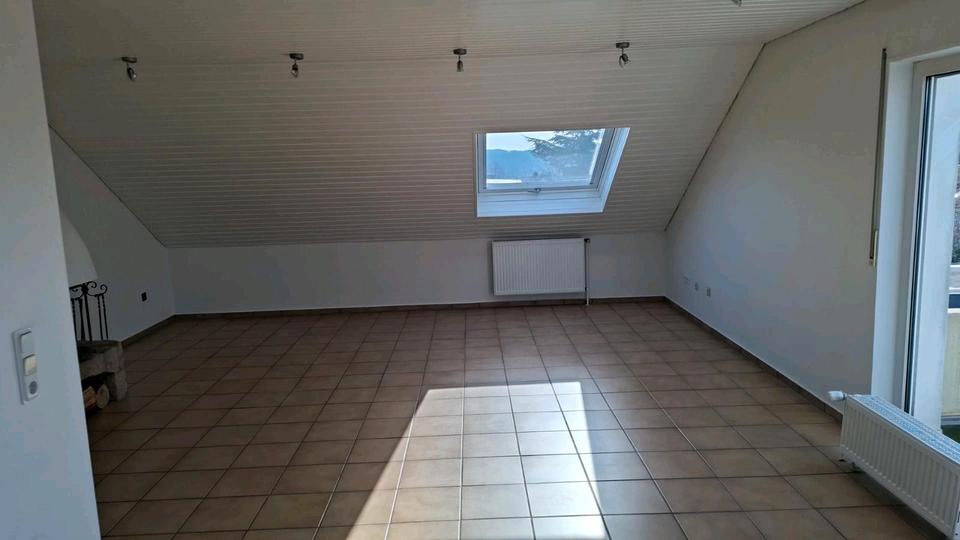 Dachgeschoßwohnung Dortmund Aplerbeck - 3 Zimmer, 93 m&sup2;, 219.000&euro; | Angebot:25804675