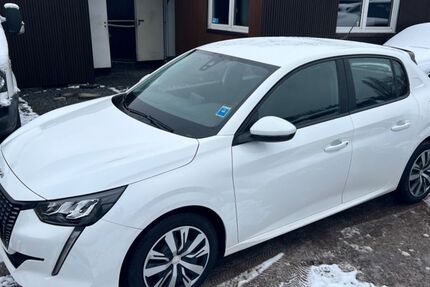 Peugeot 208 121.000 km 10.899 &euro; Gelsenkirchen 45886