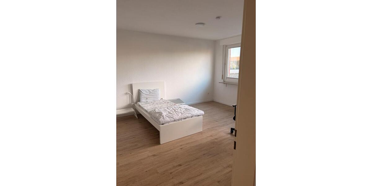 Hochparterre Dortmund Hombruch - 5 Zimmer, 90 m&sup2;, 249.000&euro; | Angebot:27499375