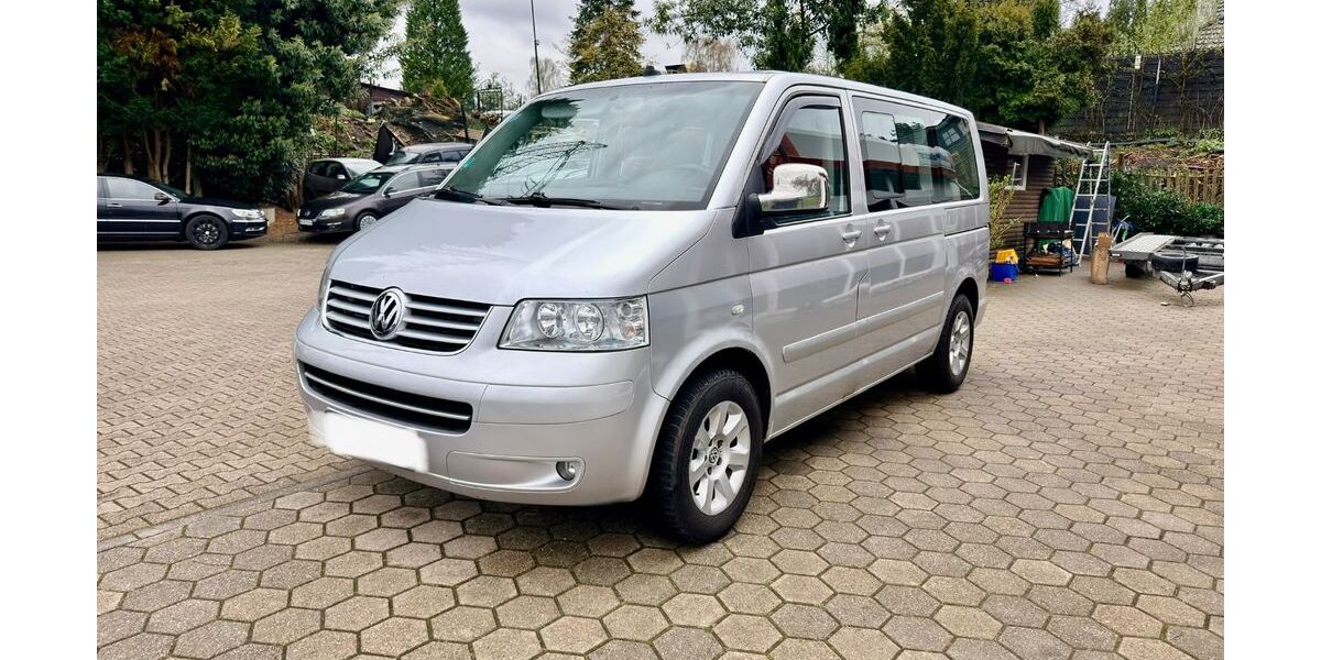 VW T5 Transporter 307.000 km 7.790 &euro; gelsenkirchen 45892