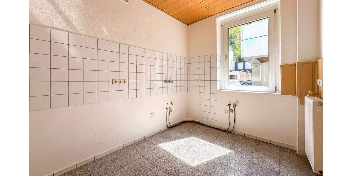 Etagenwohnung Hagen Mittelstadt - 3 Zimmer, 79 m&sup2;, 495&euro; | Angebot:26358858