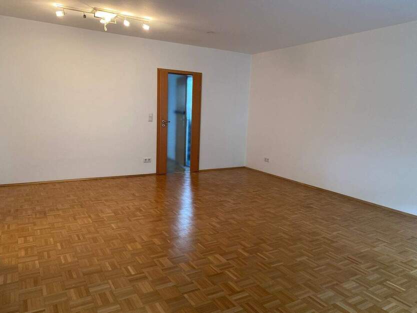 Helle, gut geschnittene 3-Zimmer-Wohnung 3 zimmer