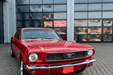 Ford Mustang 99.999 km 28.000 &euro; Hagen 58119