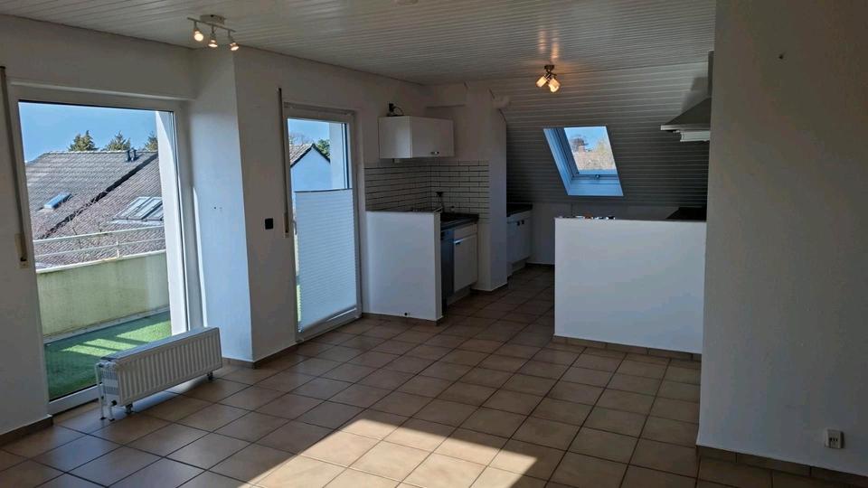 Dachgeschoßwohnung Dortmund Aplerbeck - 3 Zimmer, 93 m&sup2;, 219.000&euro; | Angebot:25804675