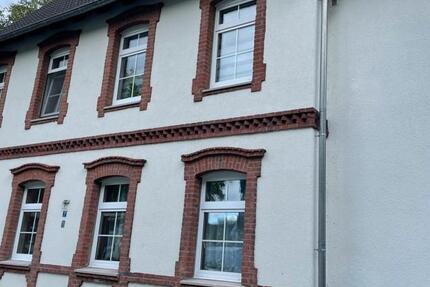 Idyllische 2-Raum-Wohnung mit eigenem Garten* zimmer