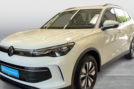 VW Tiguan 4.354 km 33.711 &euro; Unna 59423
