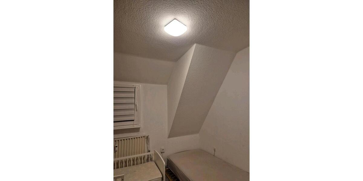 Dachgeschoßwohnung Iserlohn Sümmern - 2 Zimmer, 34 m&sup2;, 430&euro; | Angebot:24744764