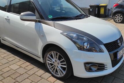 Suzuki Swift 64.000 km 9.995 &euro; Dortmund 44369