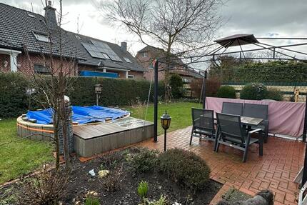 Barrierefreies, teilsaniertes Einfamilienhaus mit großem Garten