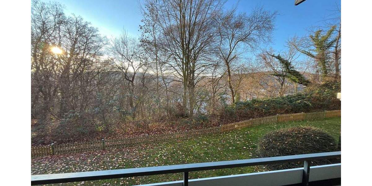 Wohnen auf Emst mit schöner Weitsicht 2 zimmer