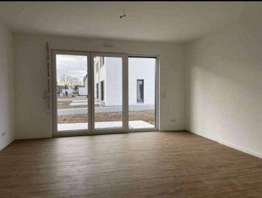 Haus zum Mieten in Dornheim 1.825 € 142 m²
