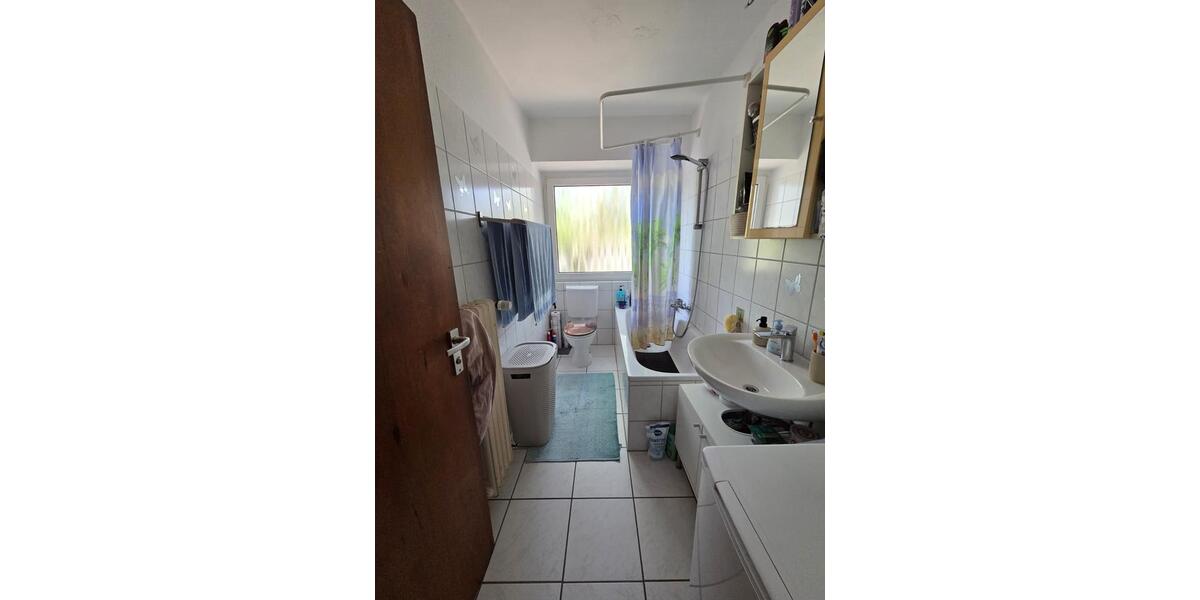 Etagenwohnung Bochum Bochum-Mitte - 3 Zimmer, 69 m&sup2;, 490&euro; | Angebot:26444162