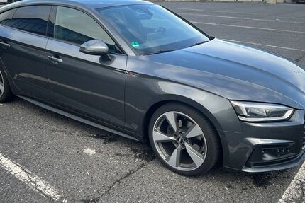 Audi A5 99.890 km 22.999 &euro; Dortmund 44265