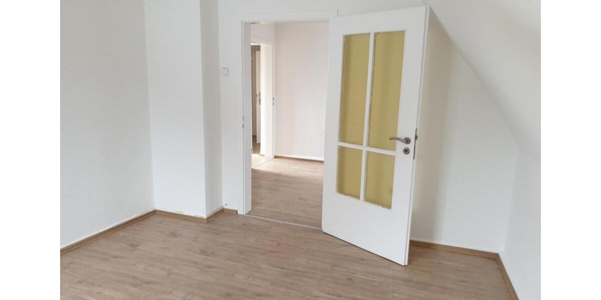 Dachgeschoßwohnung Recklinghausen Grullbad - 3 Zimmer, 55 m&sup2;, 430&euro; | Angebot:24572498