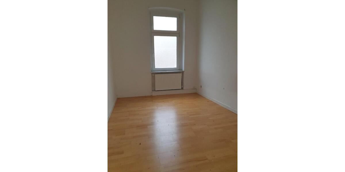 Etagenwohnung Schwerte - 4 Zimmer, 125 m&sup2;, 1.100&euro; | Angebot:26201619
