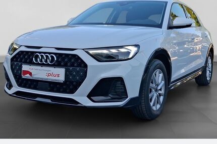 Audi A1 11.859 km 24.220 &euro; Gelsenkirchen 45894