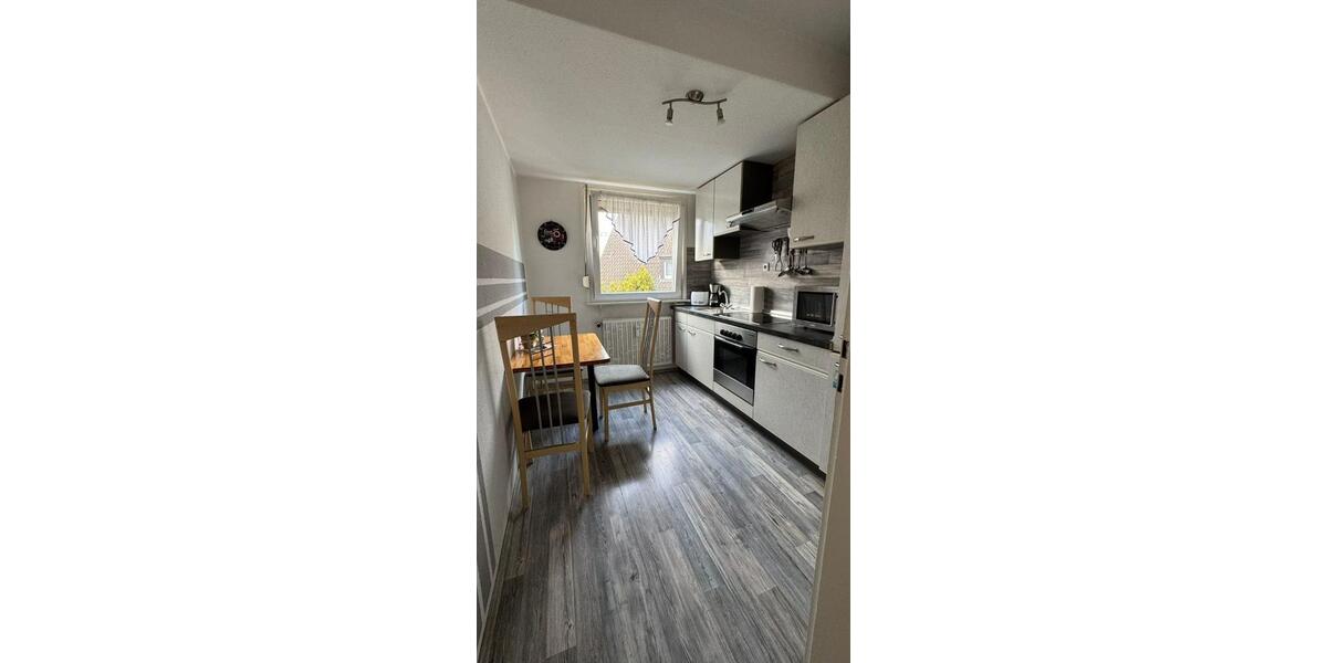 Dachgeschoßwohnung Bochum Eppendorf - 2 Zimmer, 44 m&sup2;, 500&euro; | Angebot:25256388